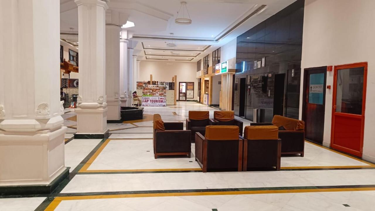 The Bhimas Residency Hotels Tirupati Esterno foto